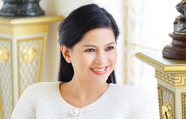 so sanh anh cuoi tang thanh ha va me chong, dan tinh ngo ngang nhan ra diem trung hop! - 7